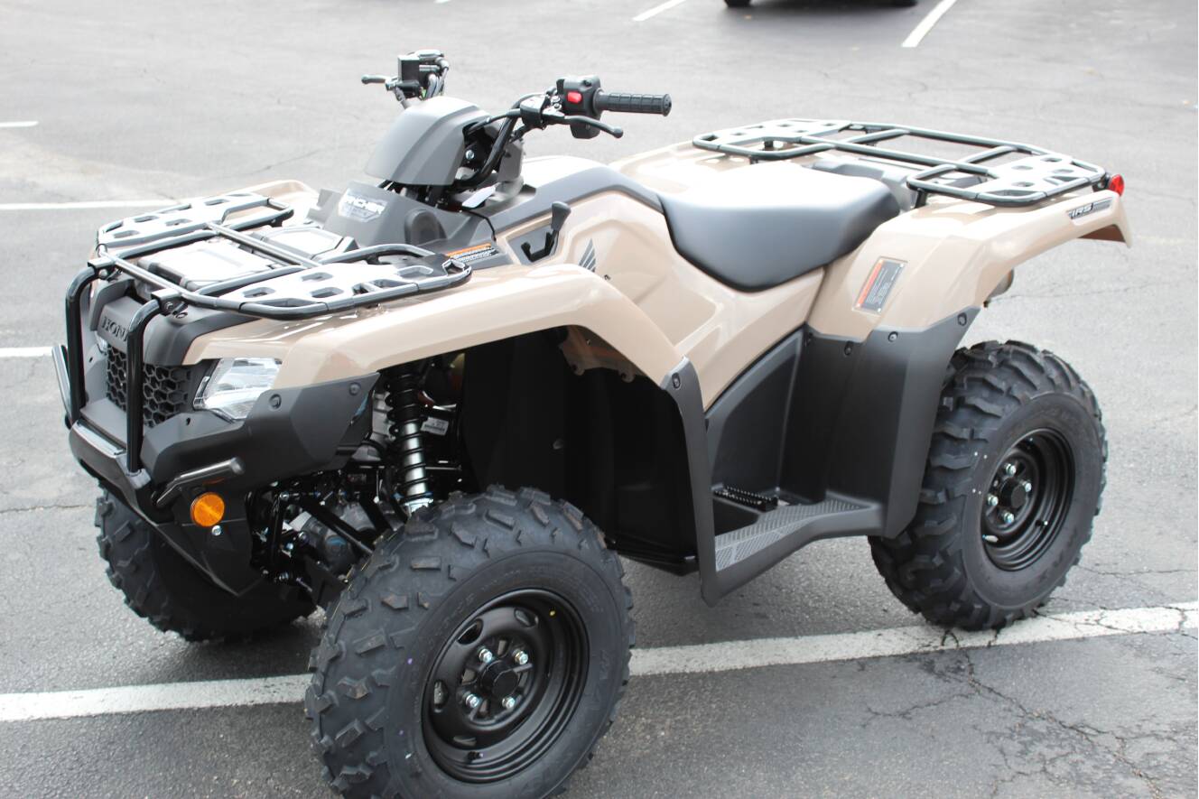 A photo of this 2027 Honda FourTrax Rancher 4x4 Automatic DCT IRS EPS