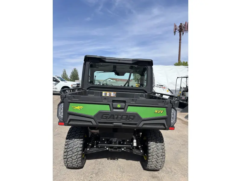 2026 John Deere Gator XUV845M HVAC Cab