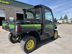 2026 John Deere Gator XUV845M HVAC Cab