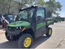 2026 John Deere Gator XUV845M HVAC Cab