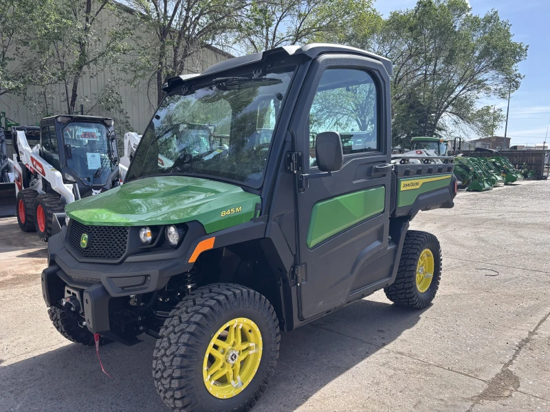 2026 John Deere Gator XUV845M HVAC Cab