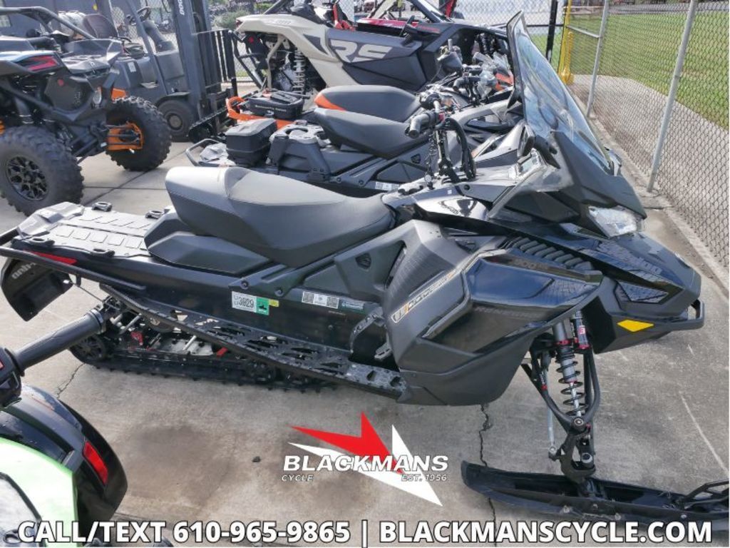 2023 Ski-Doo RENEGADE ADRENALINE 900 ACE 900 in emmaus PA