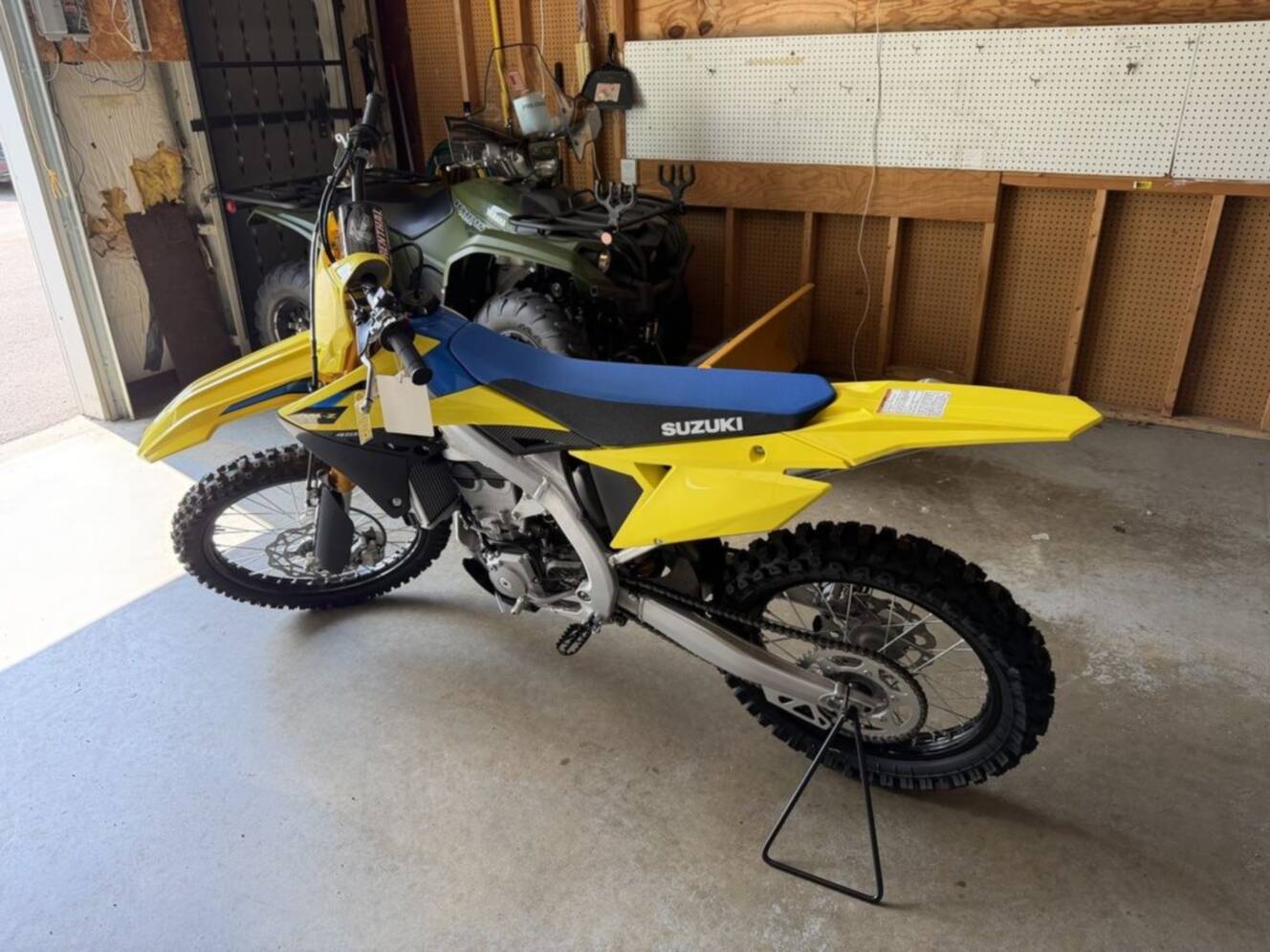 A photo of this 2026 Suzuki RM-Z450