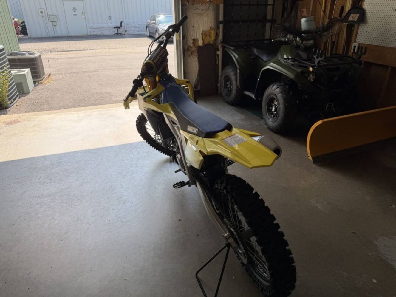 A photo of this 2026 Suzuki RM-Z450
