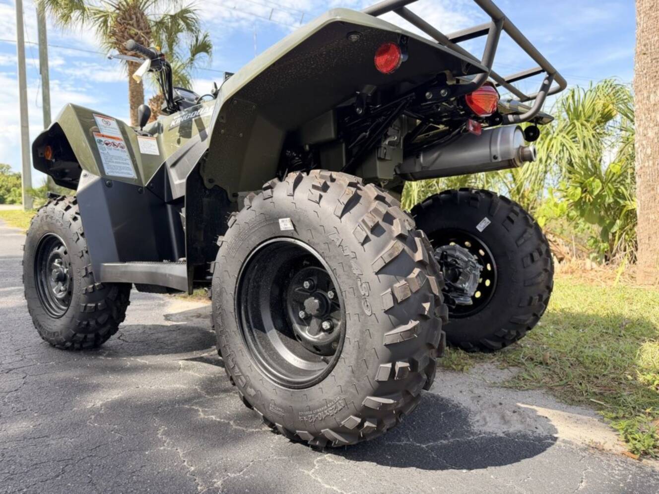 A photo of this 2026 Suzuki KingQuad 400FSi
