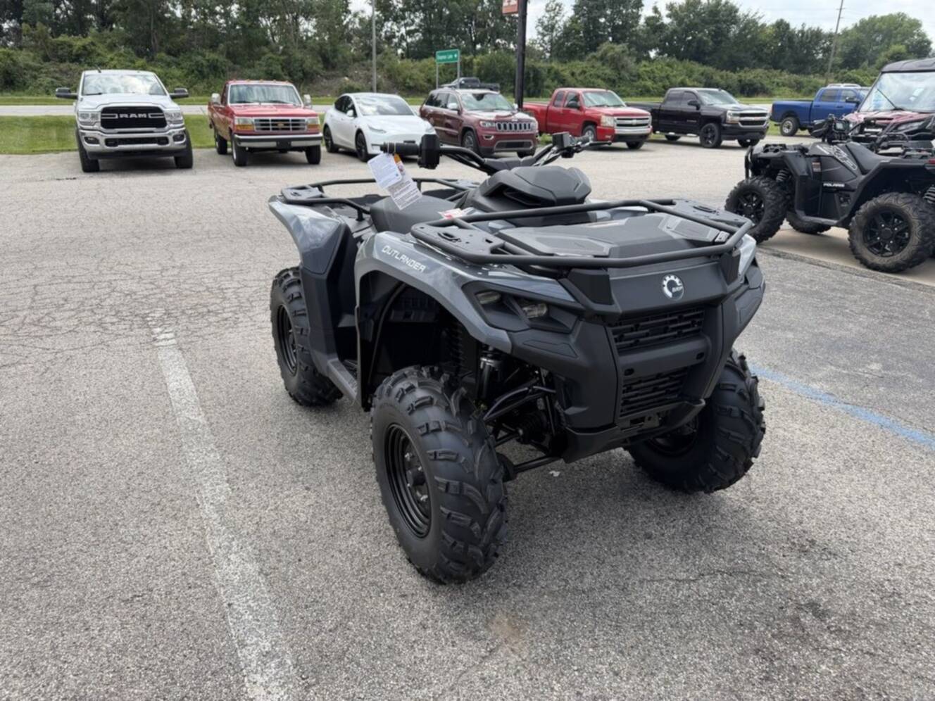 A photo of this 2026 Can-Am Outlander DPS 500