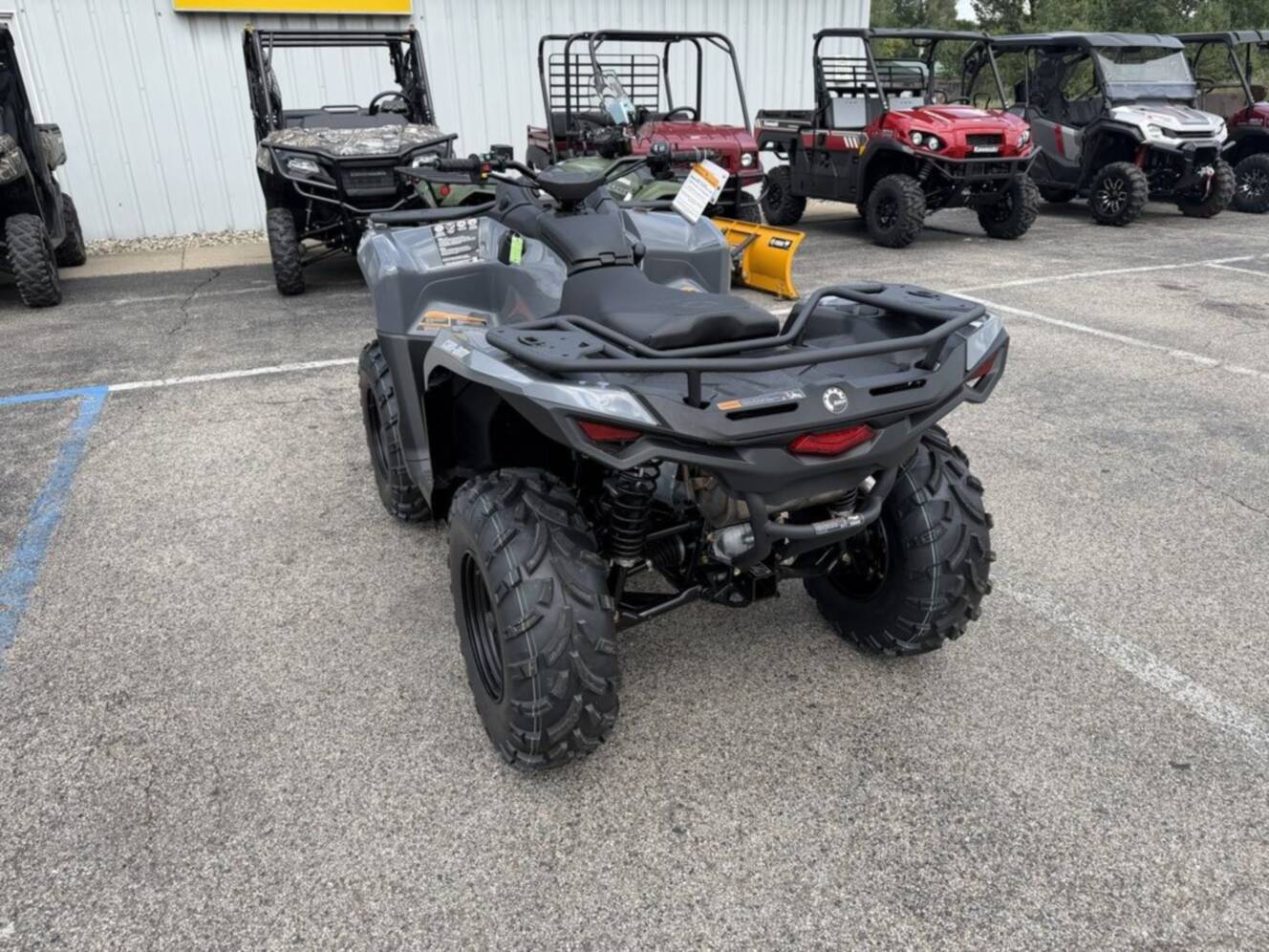 A photo of this 2026 Can-Am Outlander DPS 500