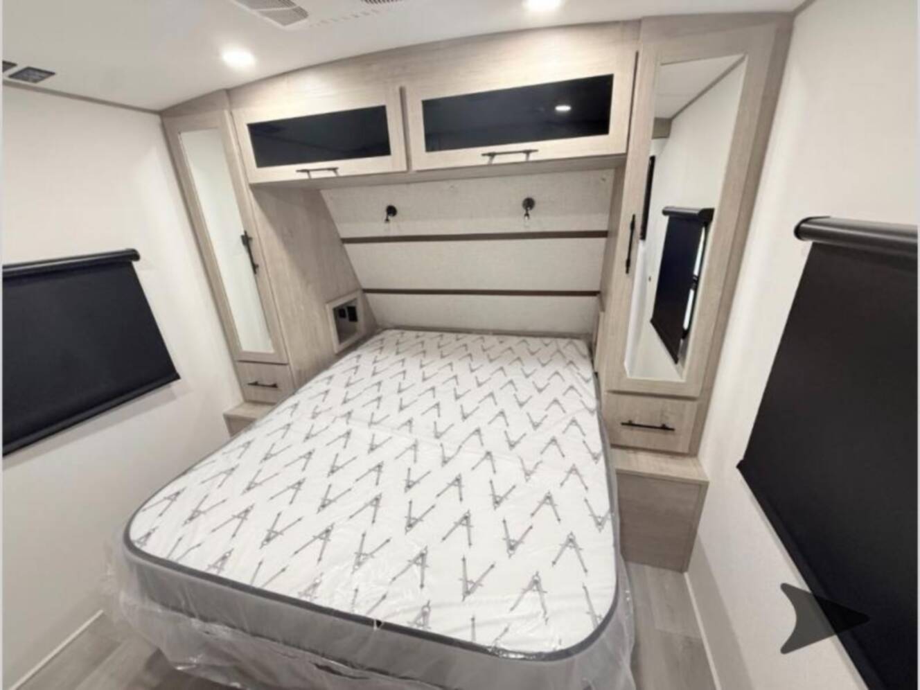 A photo of this 2026 Grand Design Imagine 3100RD