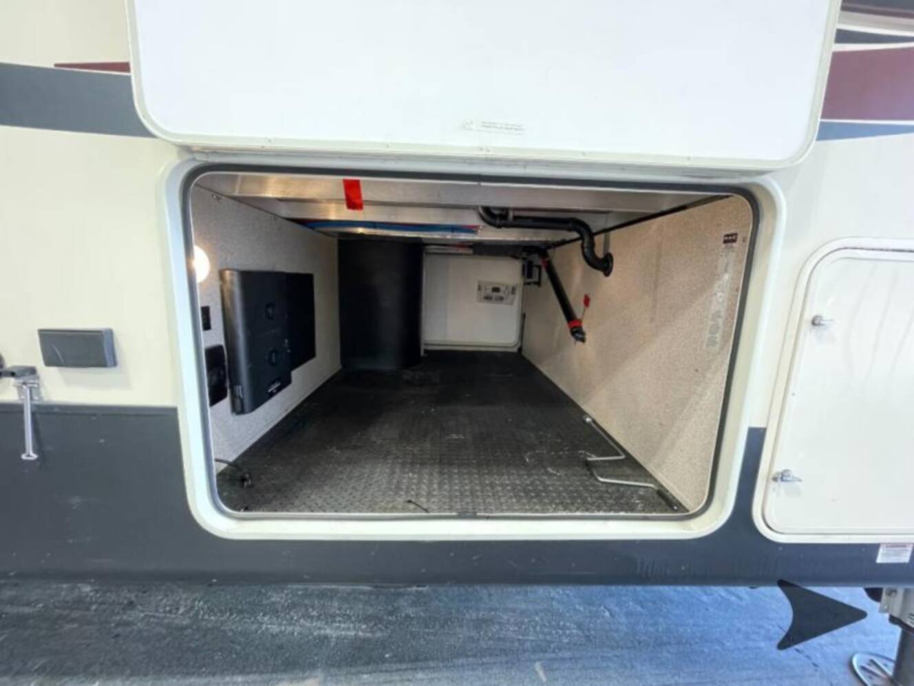 A photo of this 2019 Forest River Rv Cedar Creek Silverback 33IK