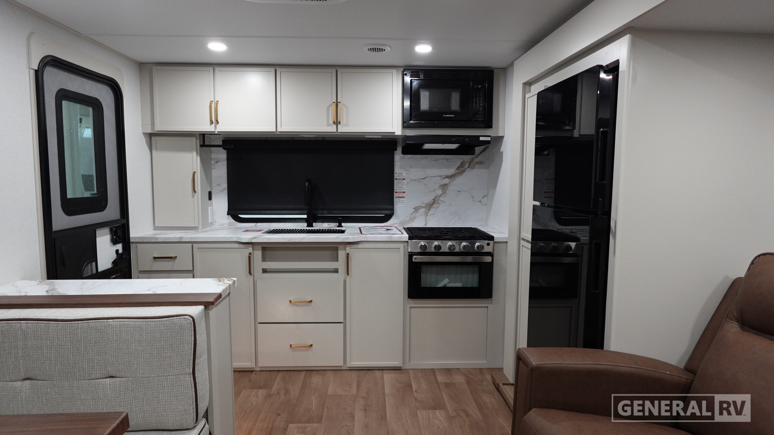 View more photos of this listing