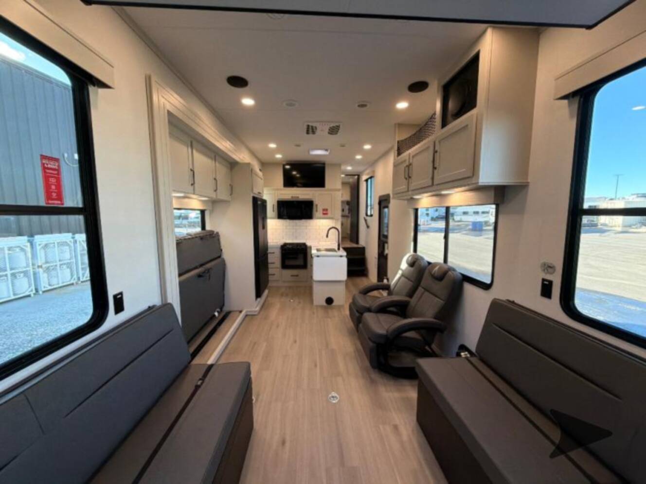 A photo of this 2026 Grand Design Momentum G-Class 325G