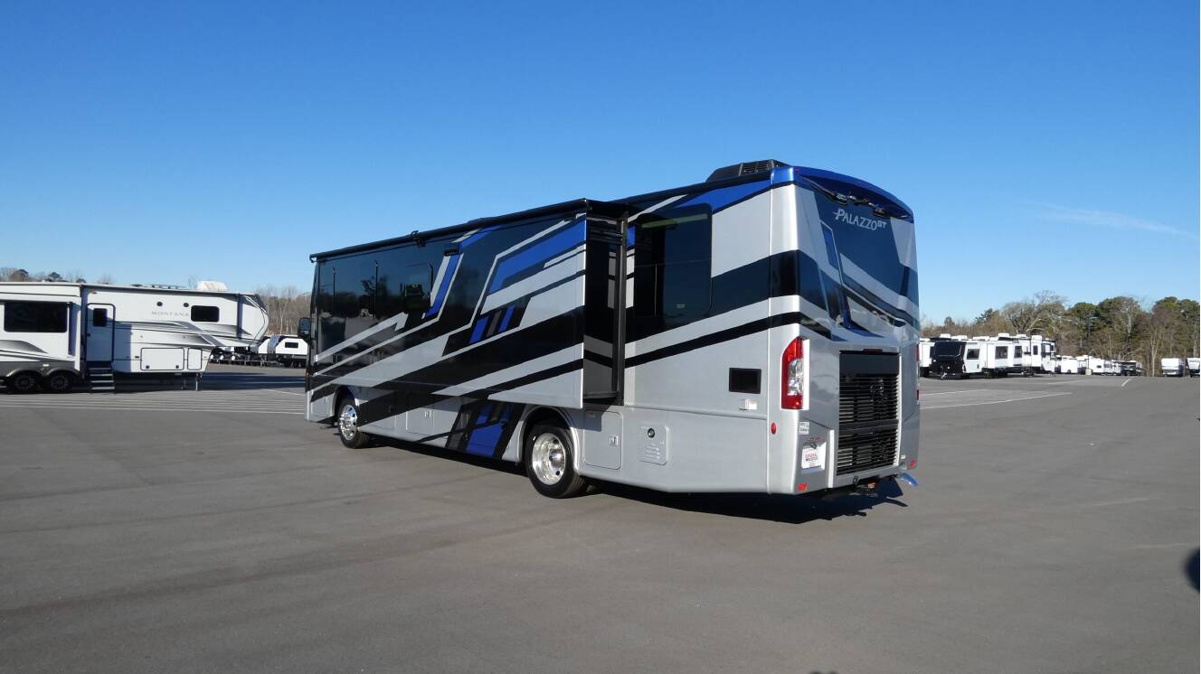 A photo of this 2026 Thor Motor Coach PALAZZO GT 33.6