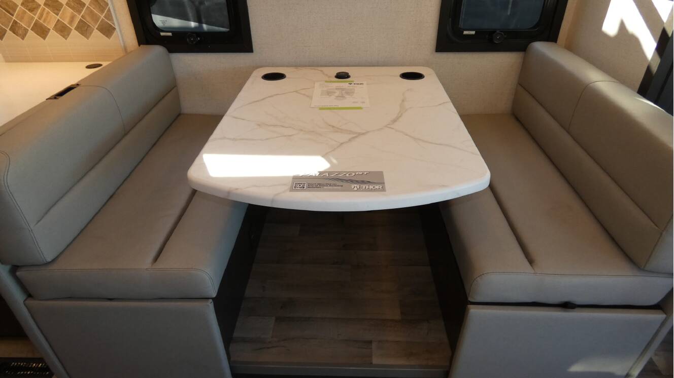 A photo of this 2026 Thor Motor Coach PALAZZO GT 33.6