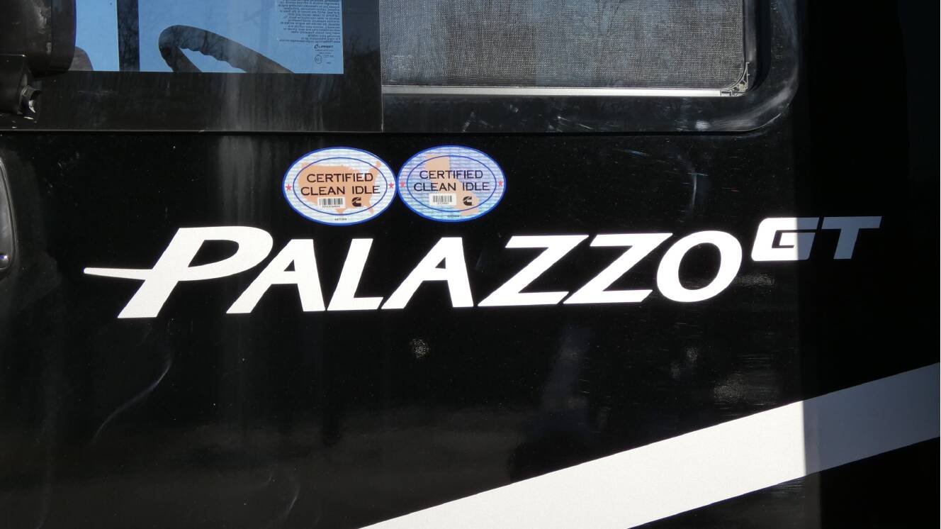A photo of this 2026 Thor Motor Coach PALAZZO GT 33.6
