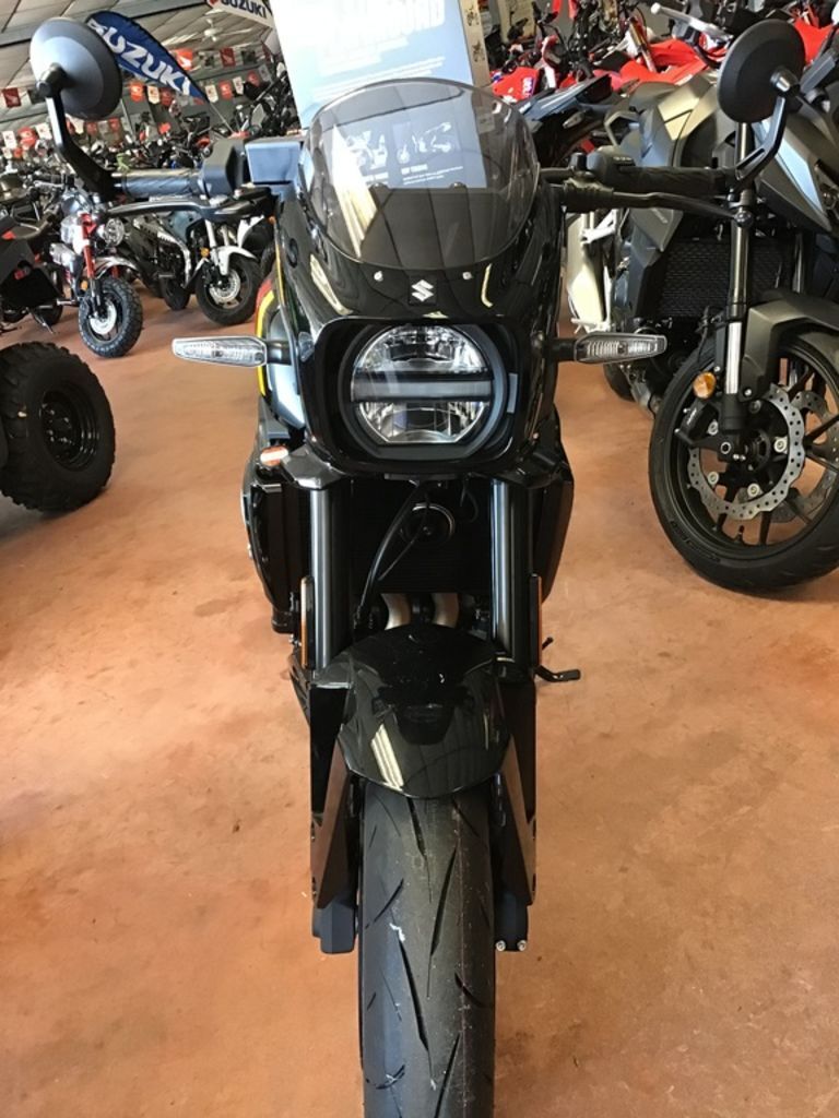 2026 Suzuki GSX-8TT in three bridges NJ
