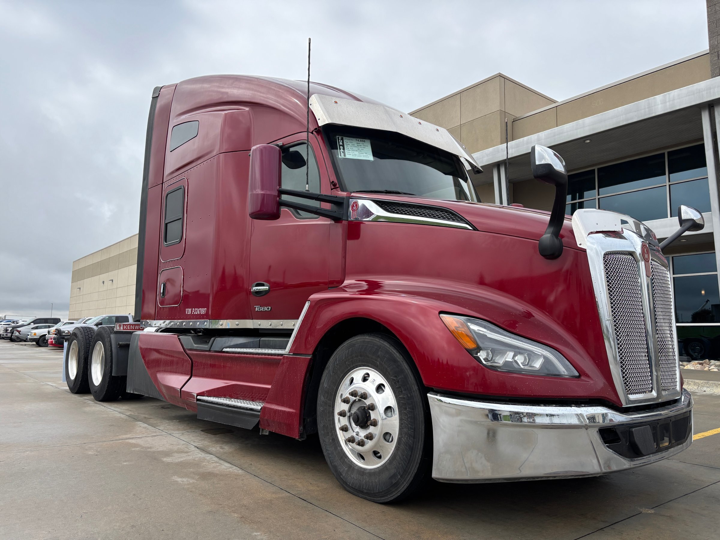 2023 KENWORTH T680 in Omaha, NE