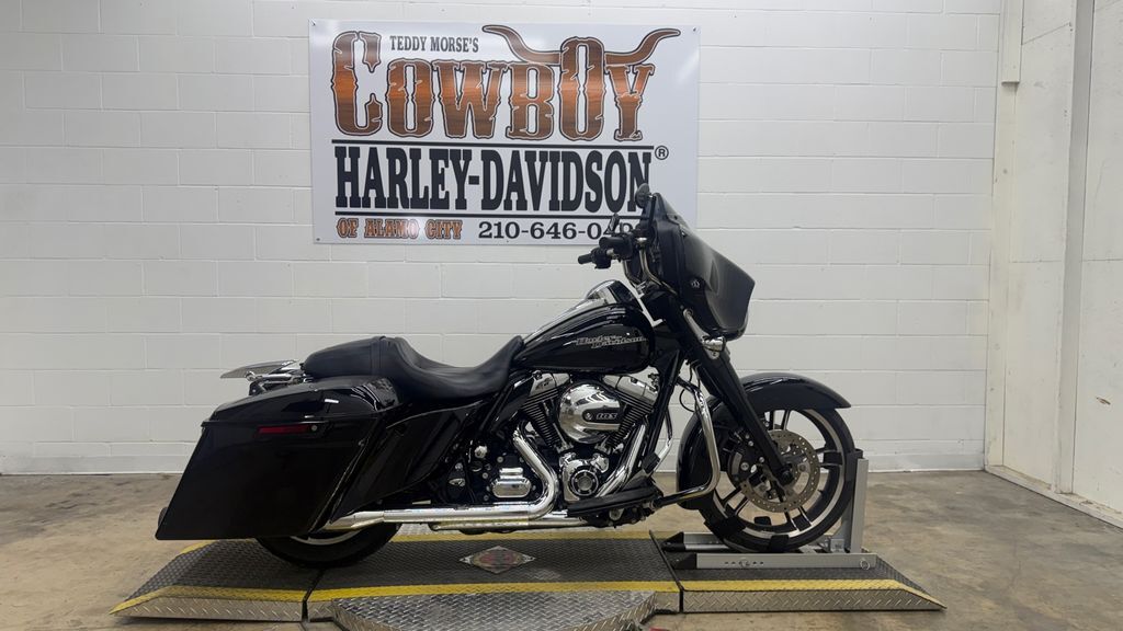 2016 Harley-Davidson® FLHX - Street Glide® Touring motorcycle