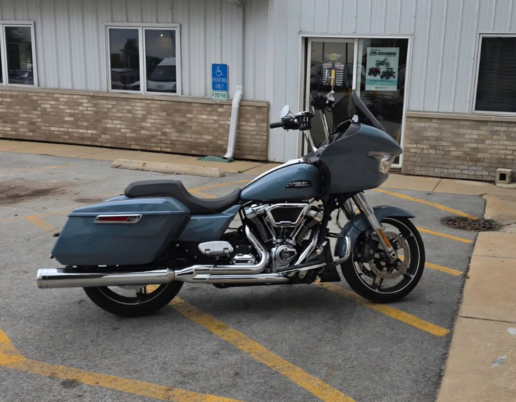 2024 Harley-Davidson® FLTRX - Road Glide® CUSTOM in Monee, IL