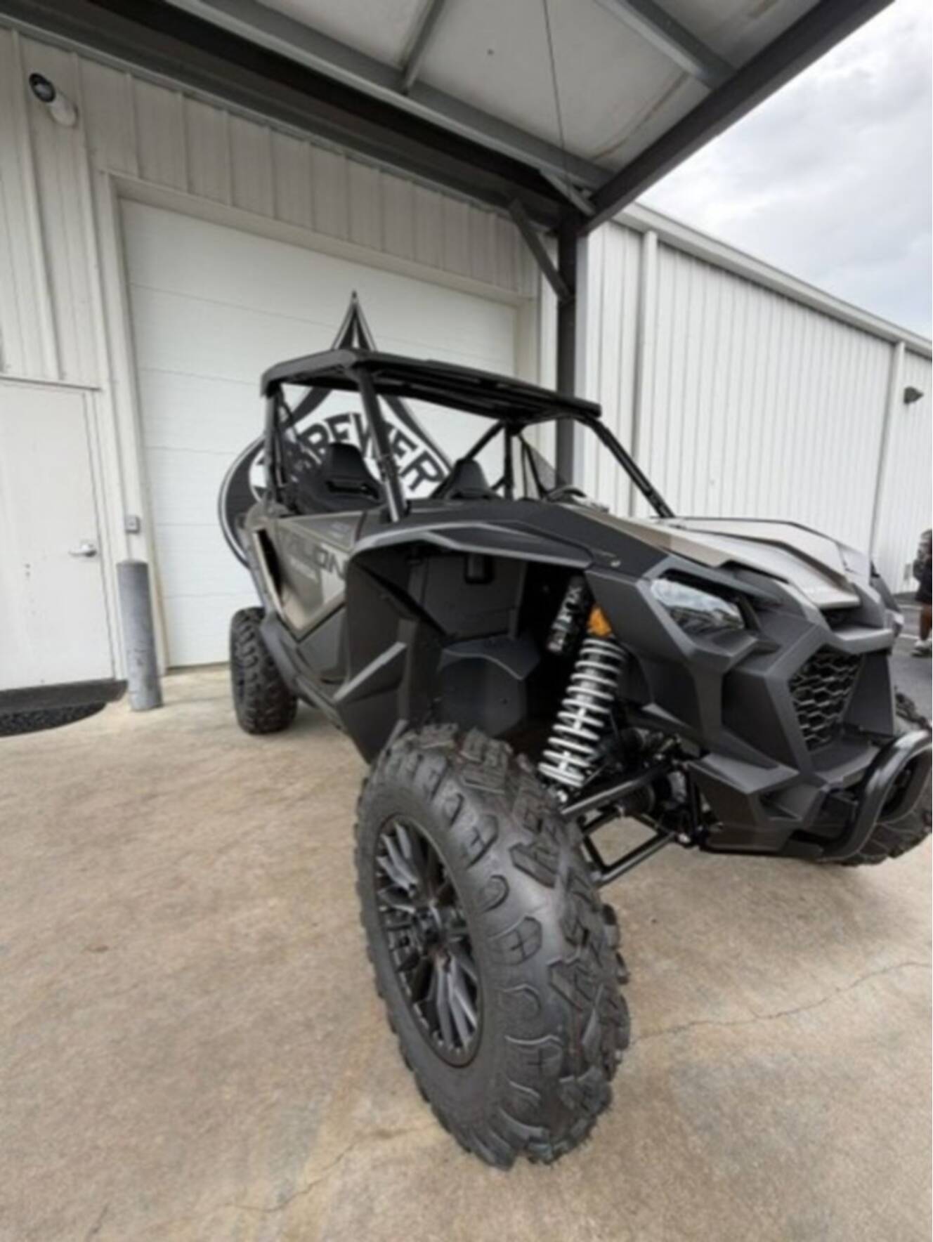 A photo of this 2026 Honda® Talon 1000X FOX Live Valve