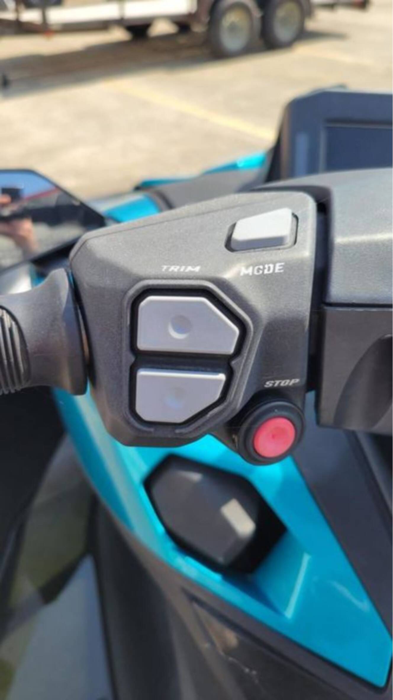 A photo of this 2023 Kawasaki Ultra® 310X