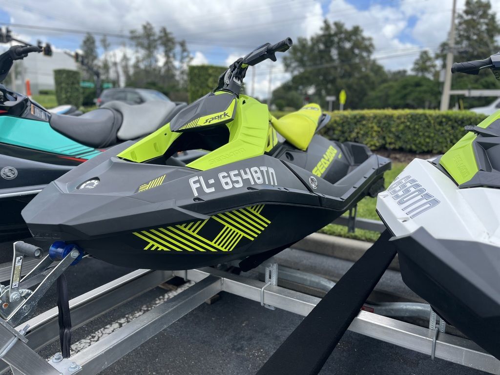 2023 Sea-Doo Spark® Trixx 2-up Rotax® 900 H.O. ACE iBR in lakeland FL