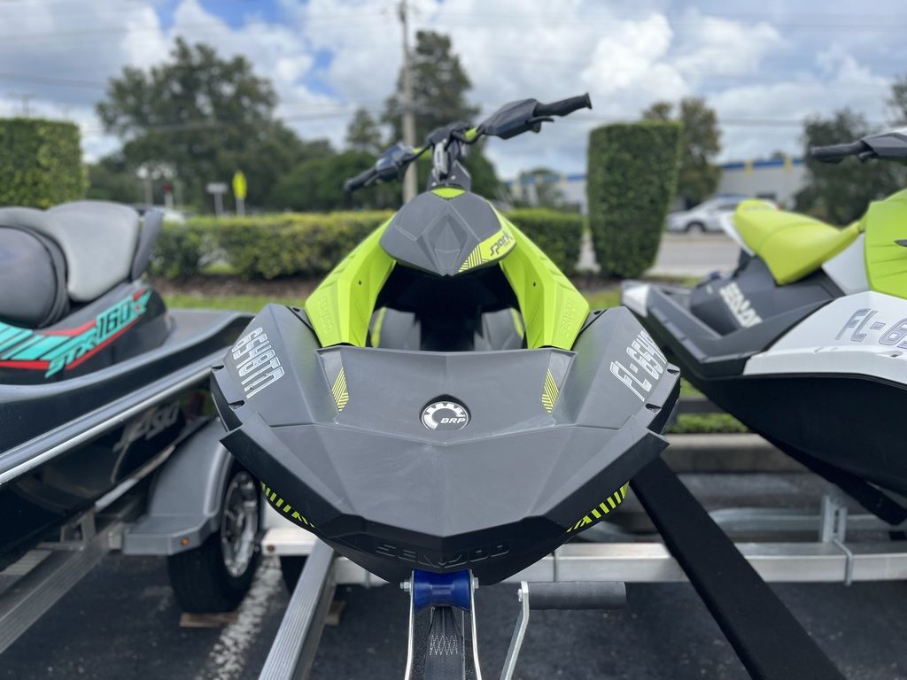 2023 Sea-Doo Spark® Trixx 2-up Rotax® 900 H.O. ACE iBR in lakeland FL