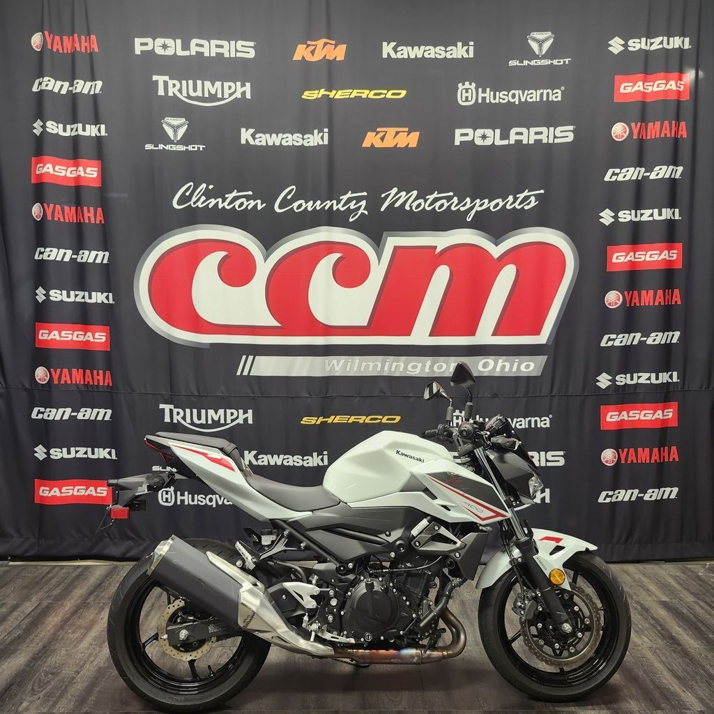 BWシリーズ450枚まとめ売り tz9 6ab21c7c4b33e6bb23087fe7.jpg?