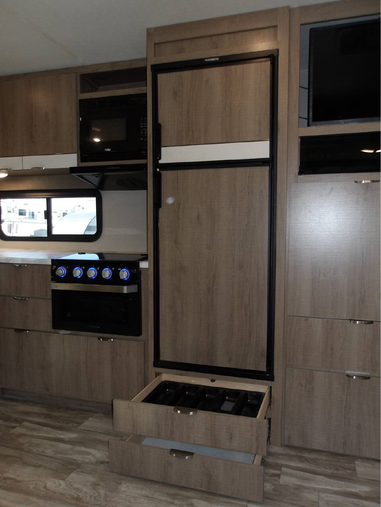 A photo of this 2021 Grand Design Imagine 2600RB