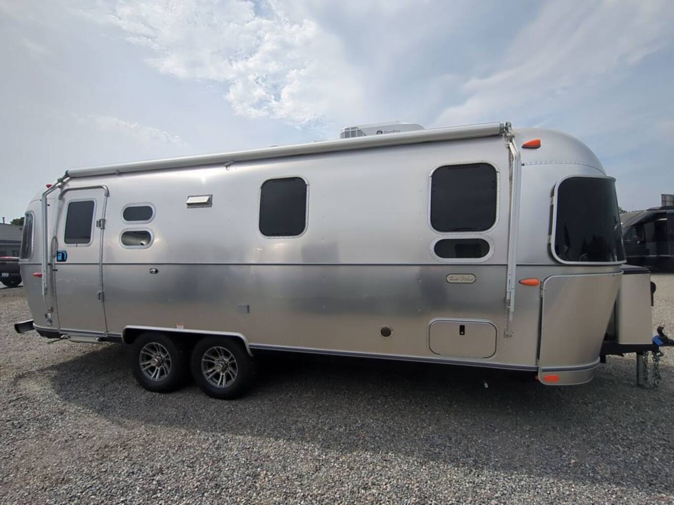 A photo of this 2027 Airstream Trade Wind 25FB
