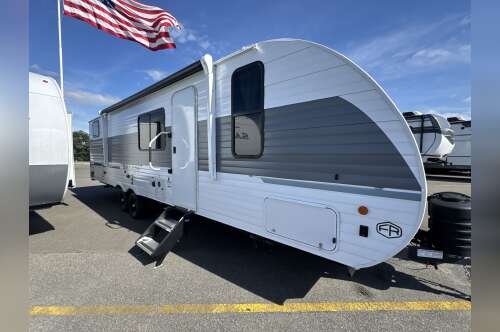 2027 Forest River SALEM CRUISE LITE 273QBXL in west coxsackie NY