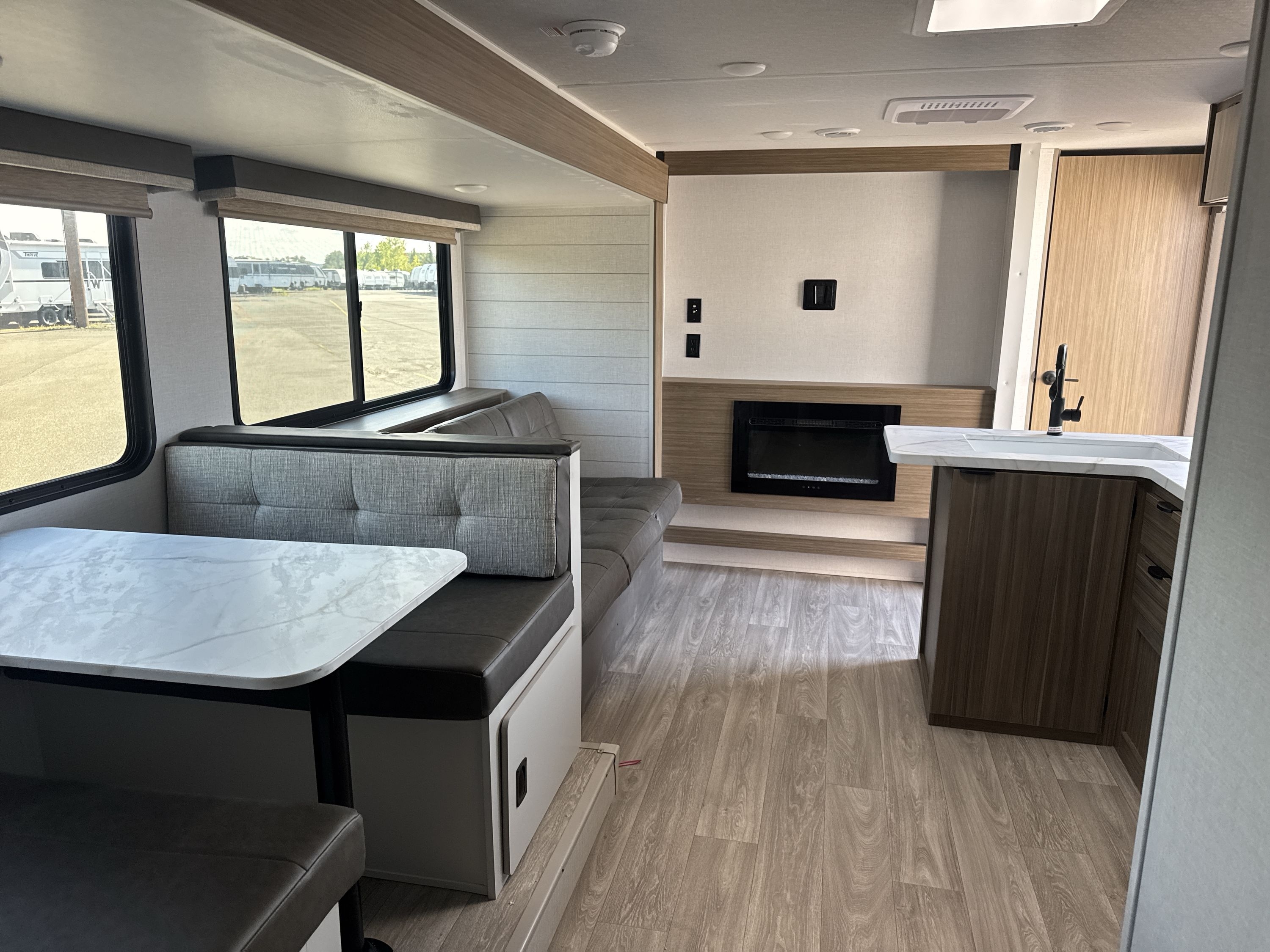 2027 Forest River SALEM CRUISE LITE 273QBXL in west coxsackie NY