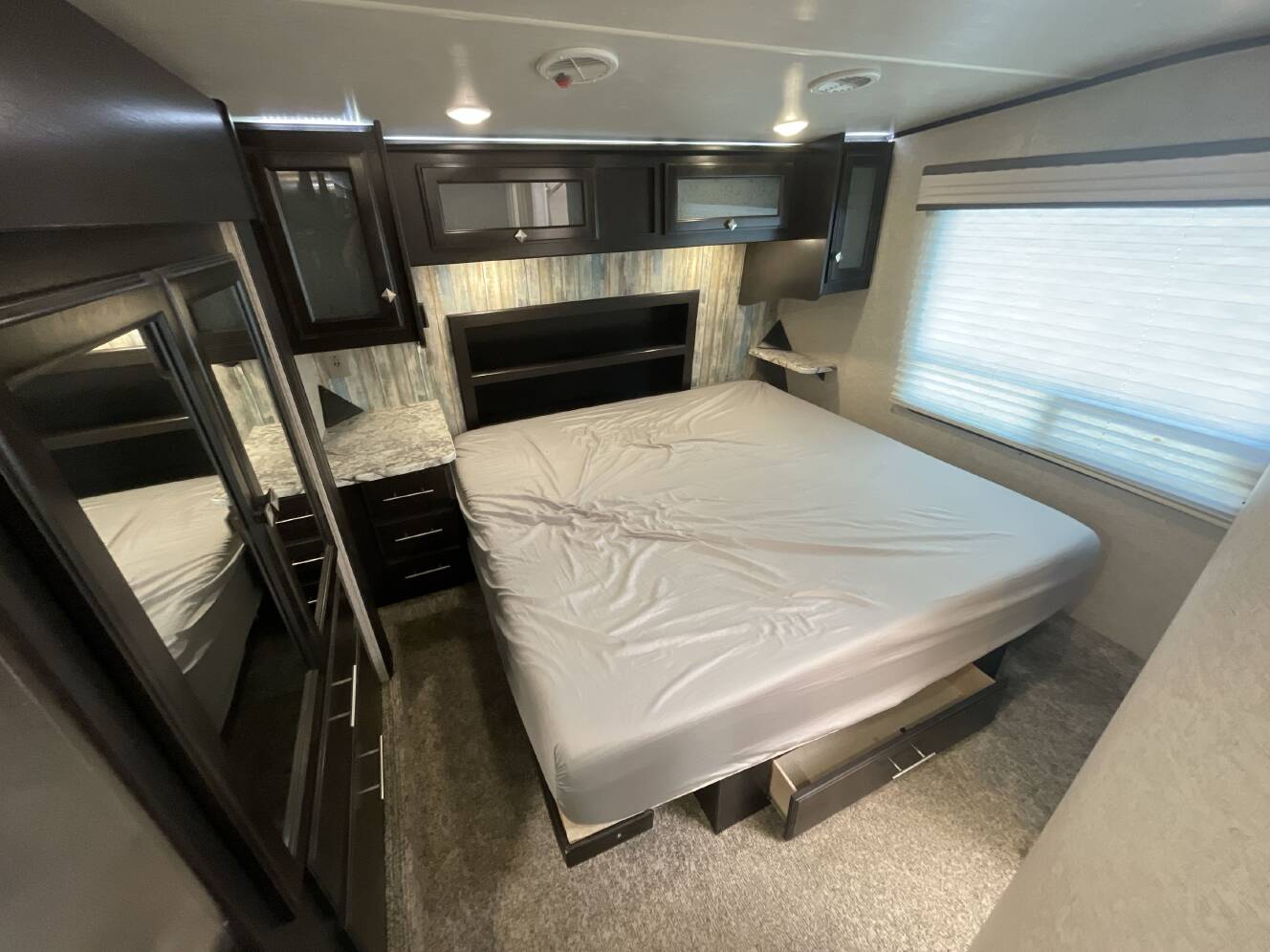 A photo of this 2018 Heartland ROAD WARRIOR 427