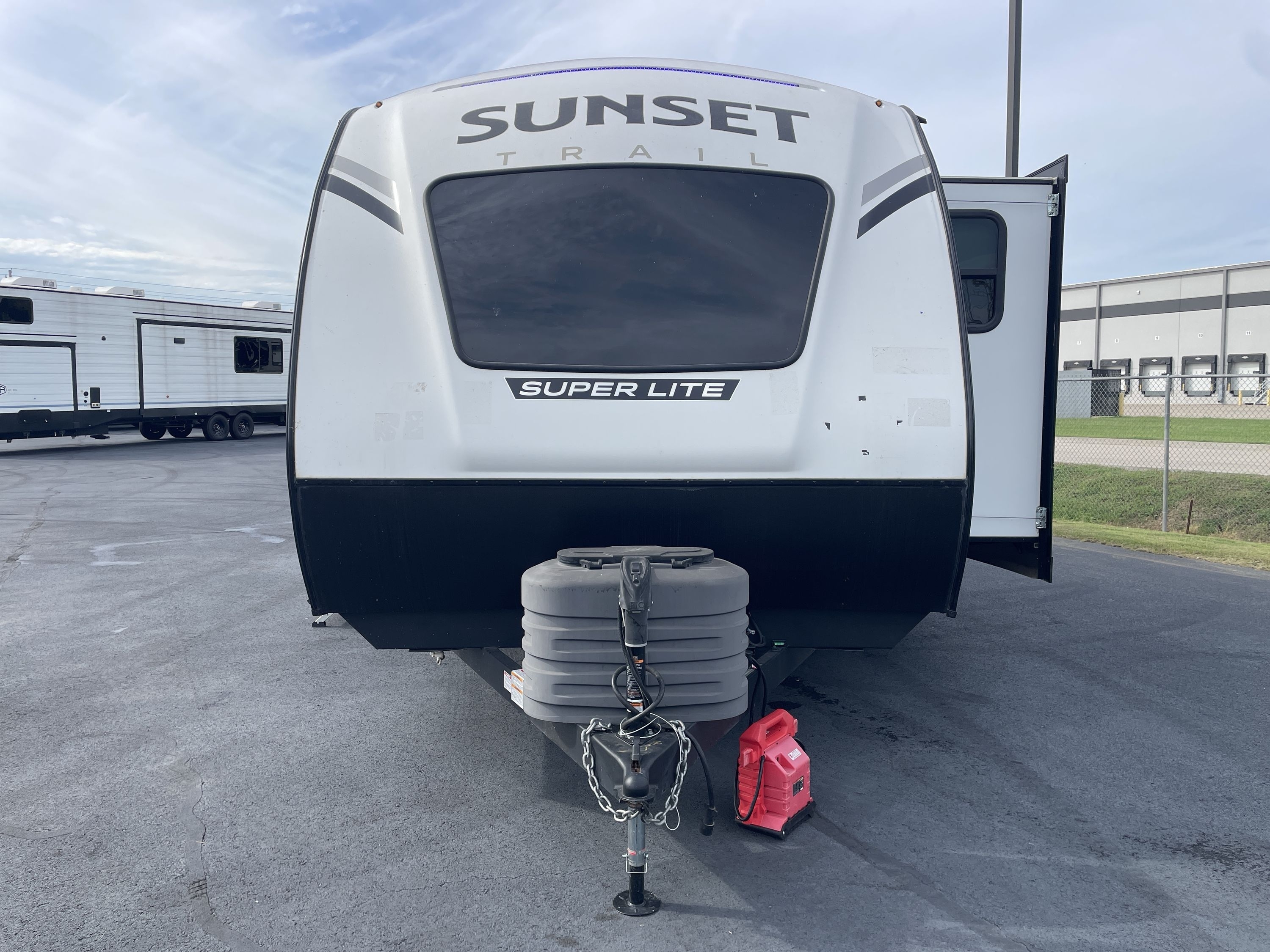 Used 2024 Crossroads Sunset Trail 269FK SS269FK For Sale in North