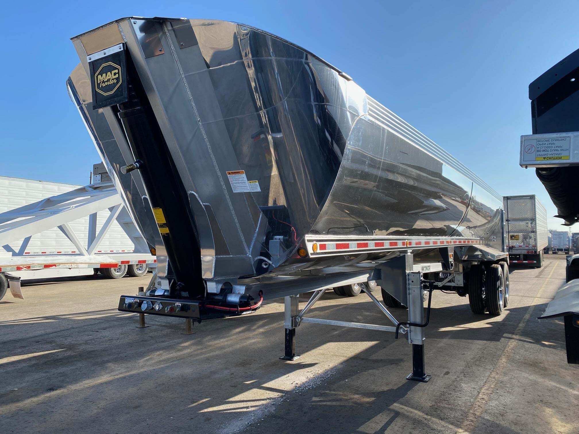 2026 MAC TRAILER MFG 35' MAC MACSIMISER 1/2 ROUND ALUM END DUMP, AIR RI in Henderson, CO