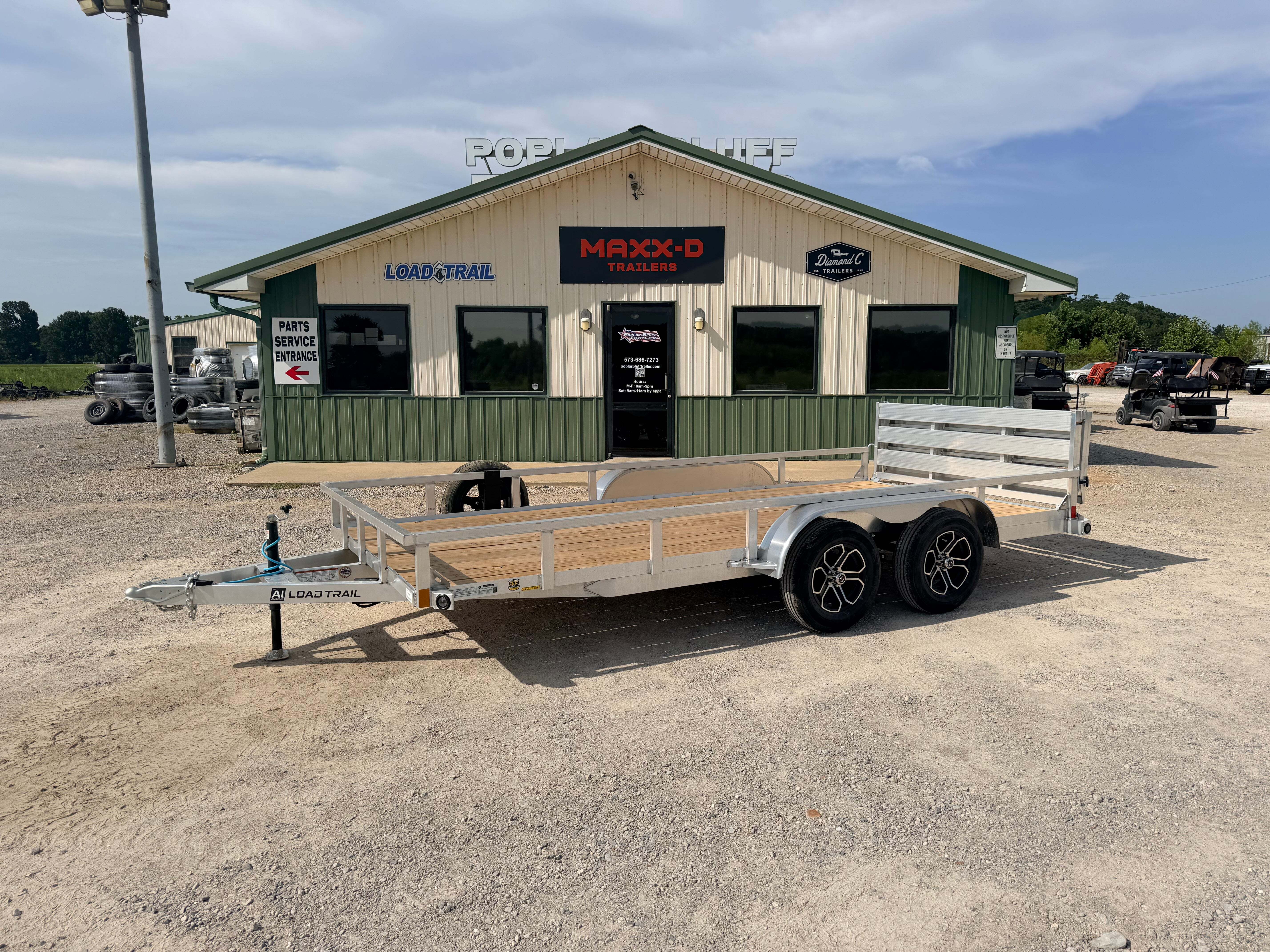 2027 Load Trail UA8316 83" x 16' Tandem Axle Utility (Aluminum Frame) in Poplar Bluff, MO