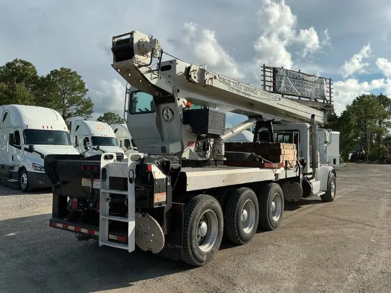 2014 PETERBILT 365