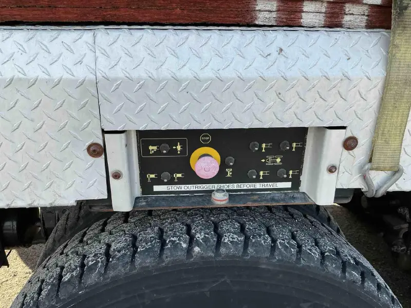 2014 PETERBILT 365