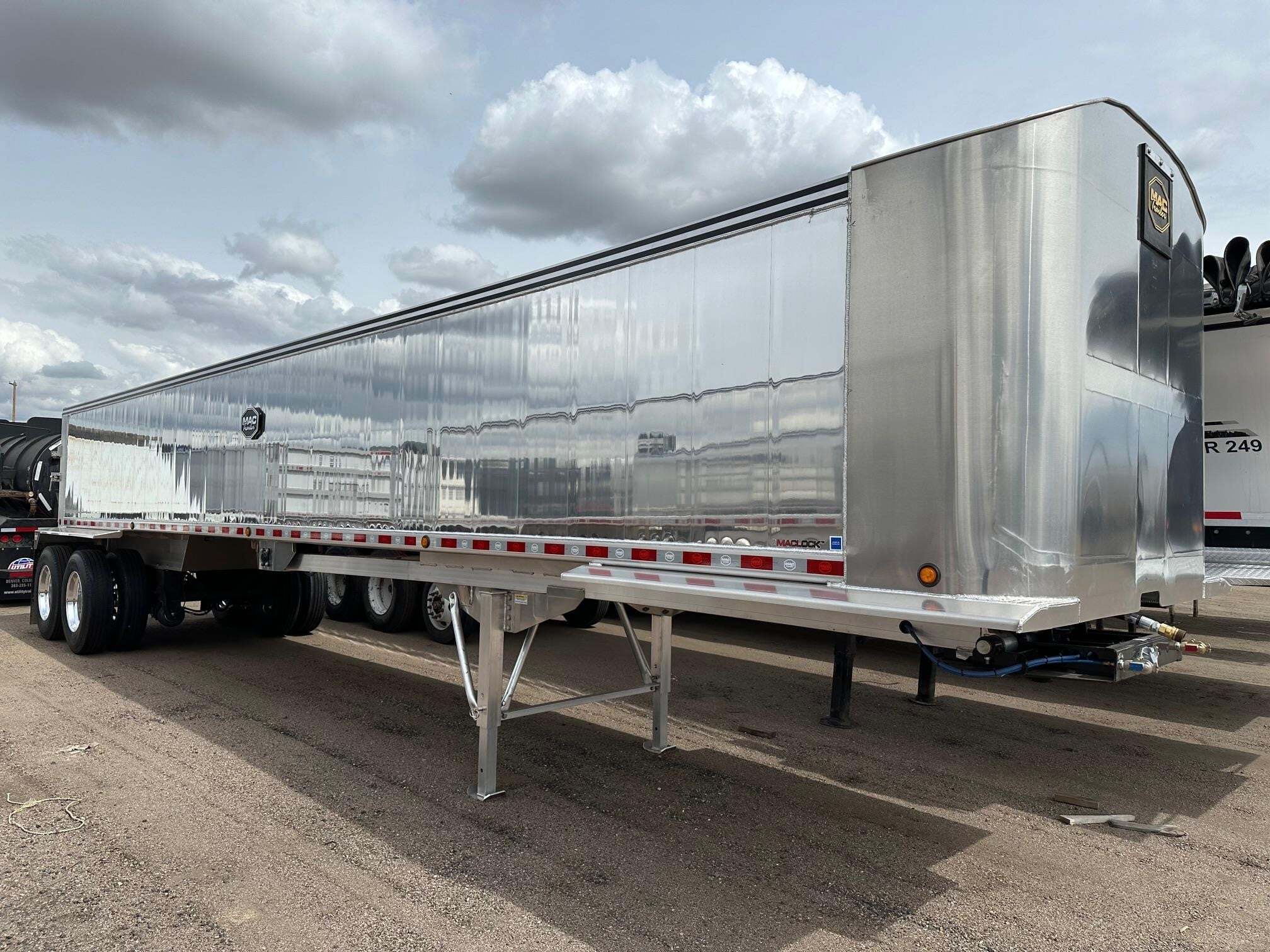 2026 MAC TRAILER MFG 39' WESTERN LIGHT WEIGHT ALUM END DUMP in Henderson, CO