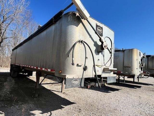 2010 MAC TRAILER MFG in Petersburg, IN