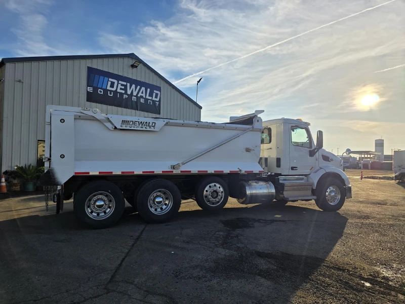 2018 PETERBILT 579