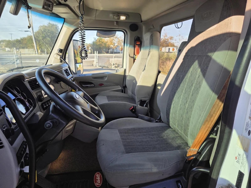 2018 PETERBILT 579