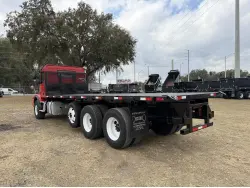 2014 VOLVO VHD84B200