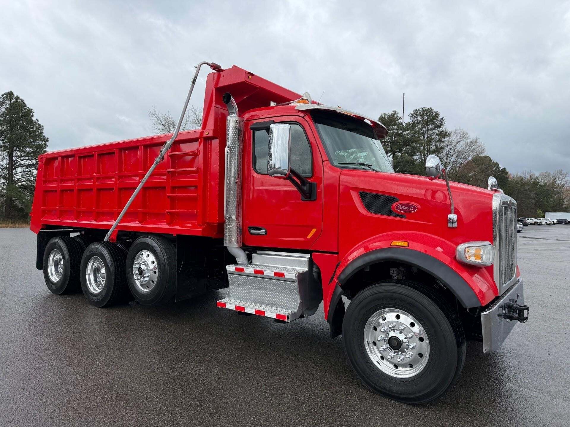 2021 PETERBILT 567 in Chatham, VA