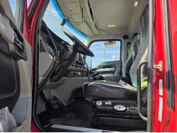 2022 KENWORTH T880