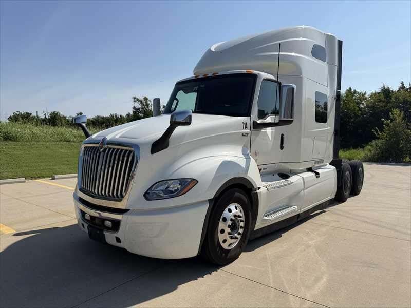2024 INTERNATIONAL LT in Springfield, MO