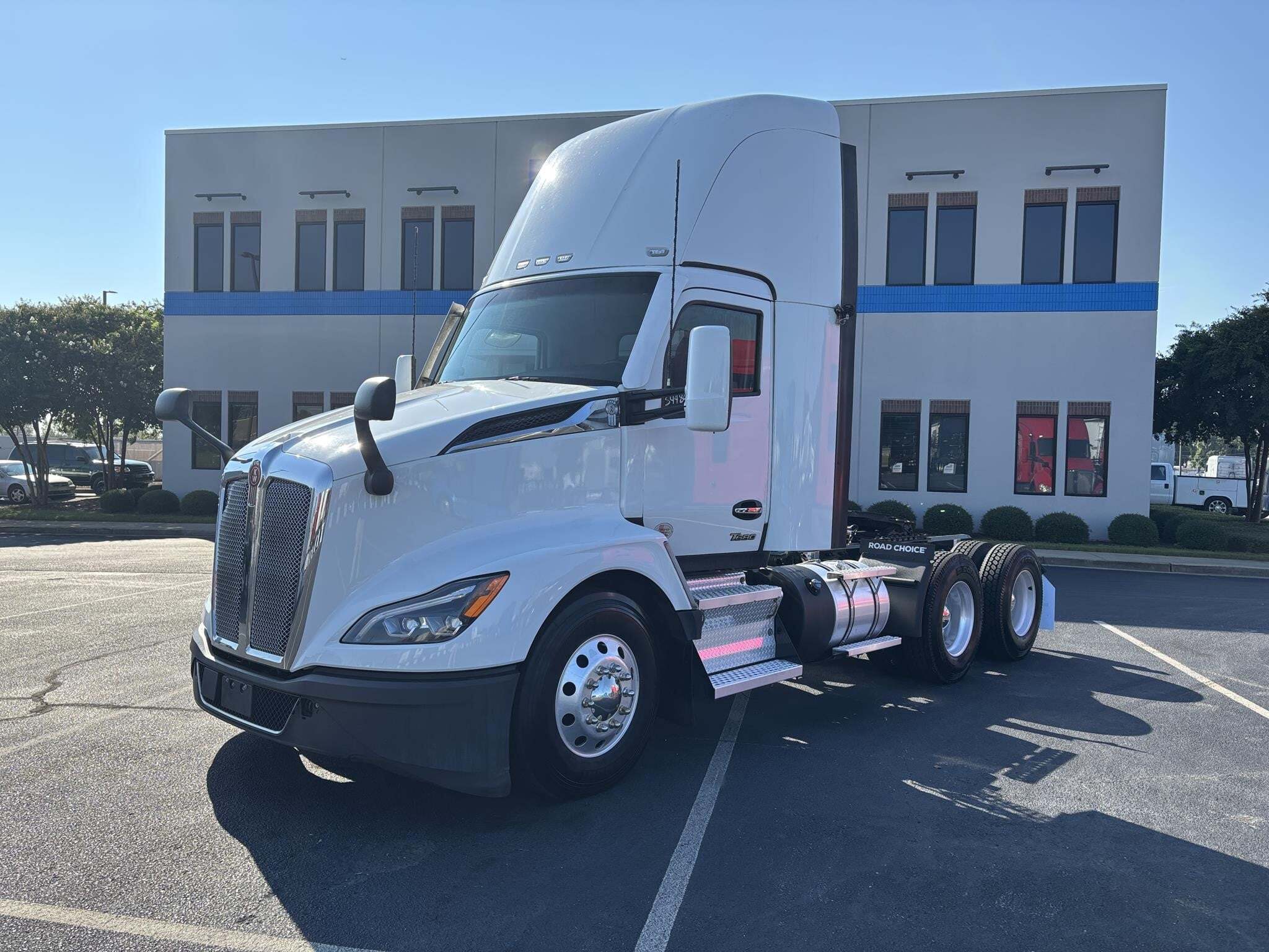 2024 KENWORTH T680 in Spartanburg, SC