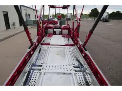 2019 PETERBILT 389