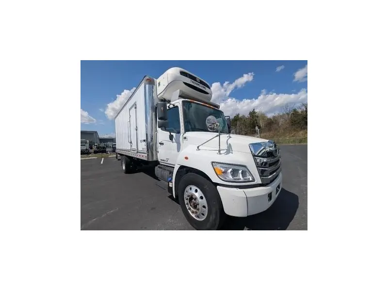 2021 HINO L7