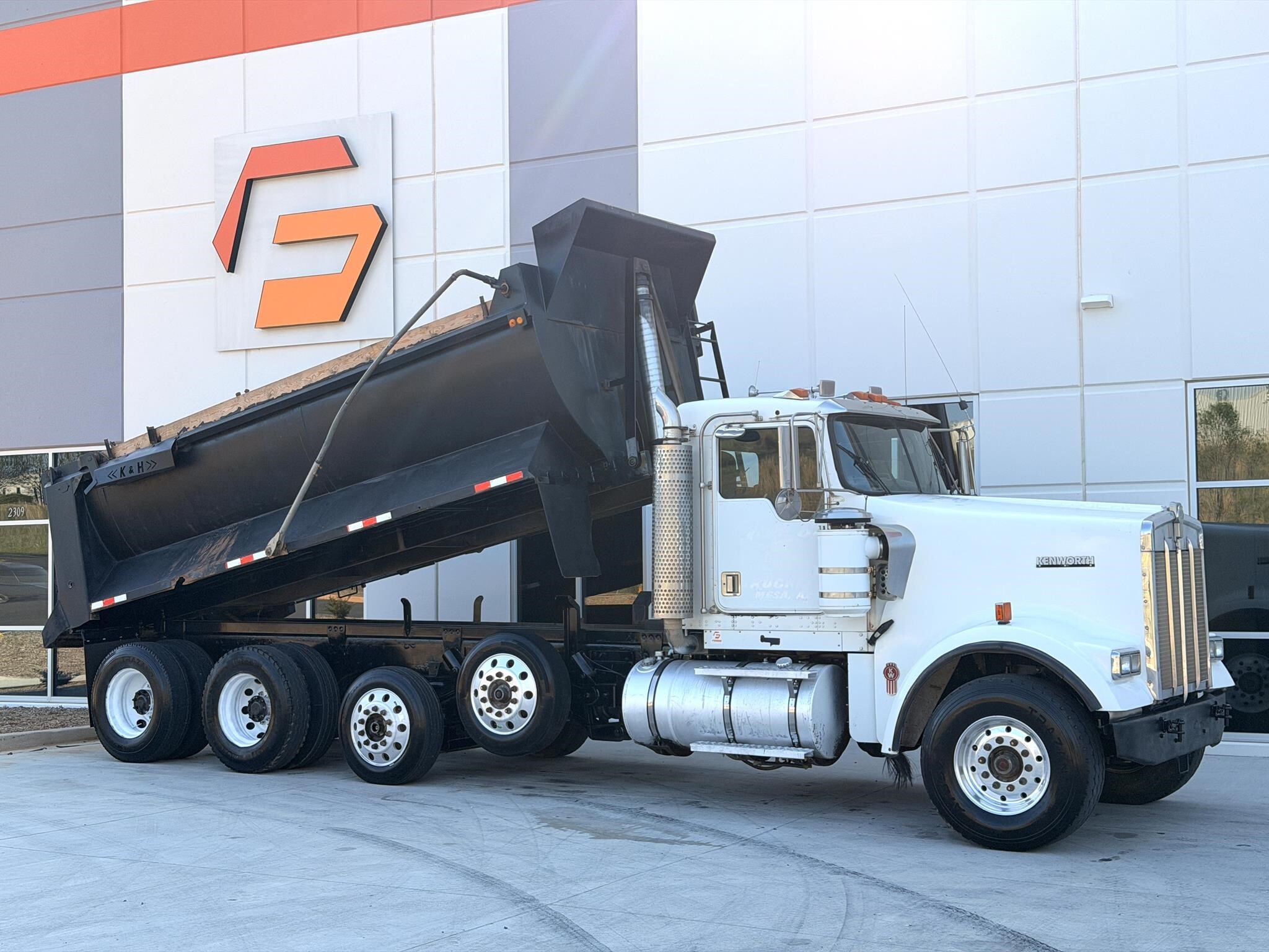 Kenworth W900 Trucks For Sale Near Huntsville, AL - Commercial Truck Trader