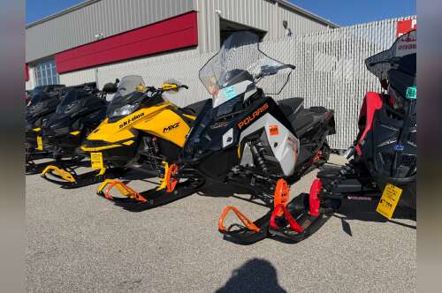 2023 Polaris 650 Indy Adventure X2 137 in suamico WI